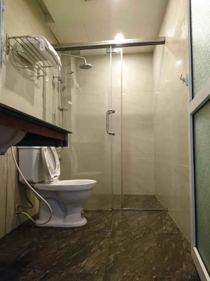 London Hotel Халонг Экстерьер фото